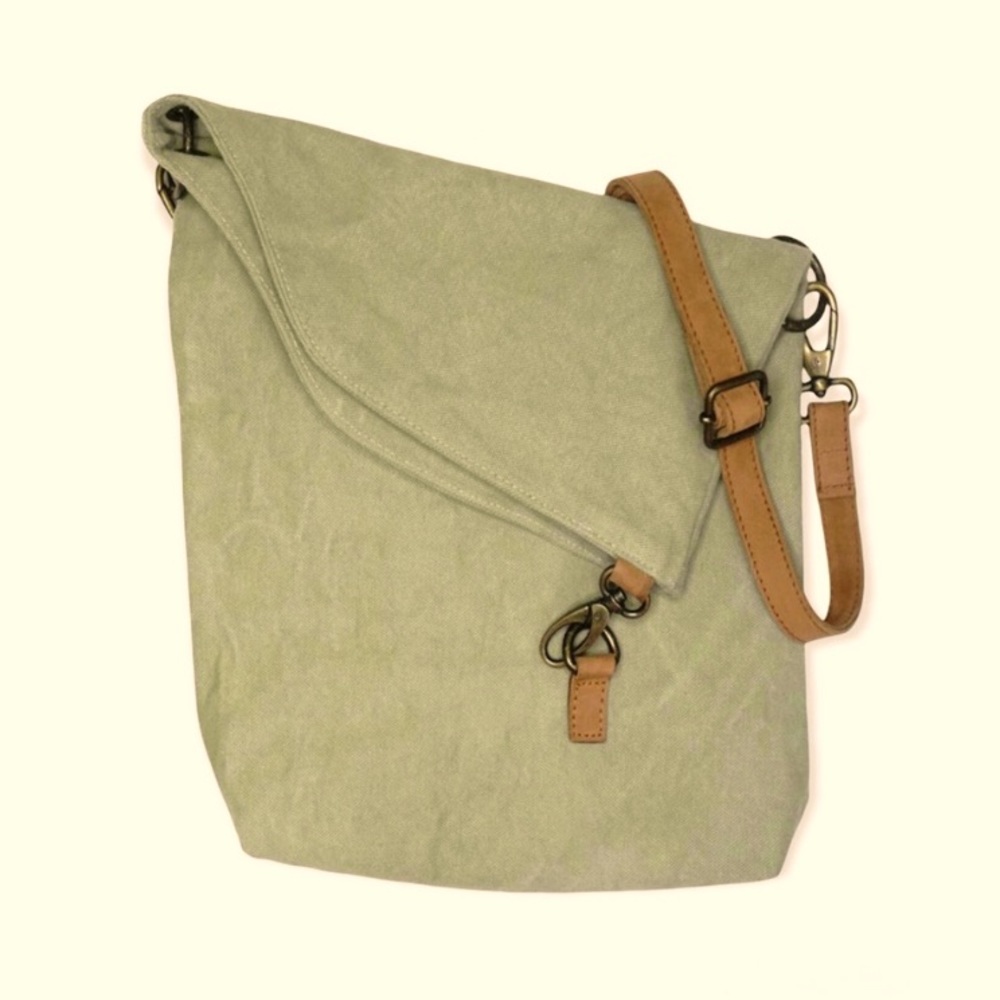 Vintage Addiction Foldover Jute & Leather Crossbody